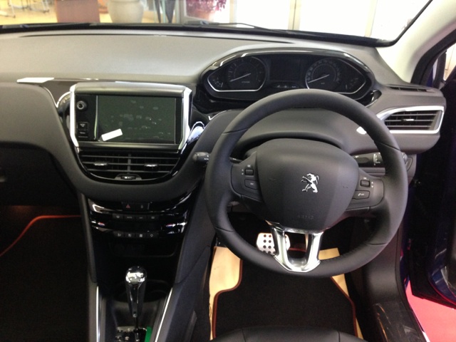 新ボディカラー