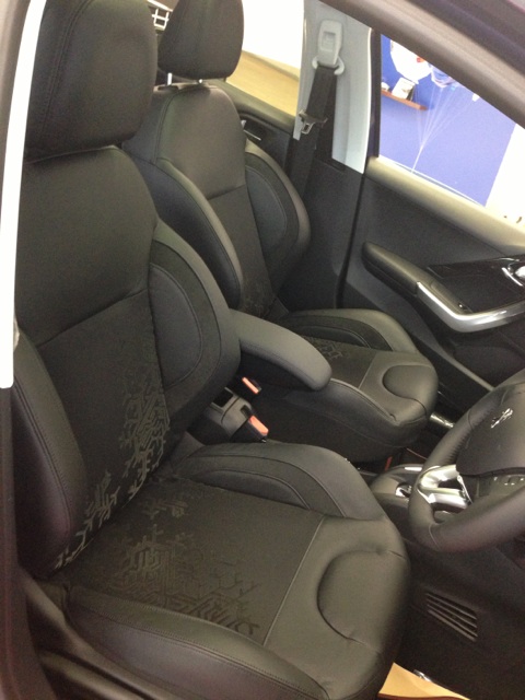 新ボディカラー