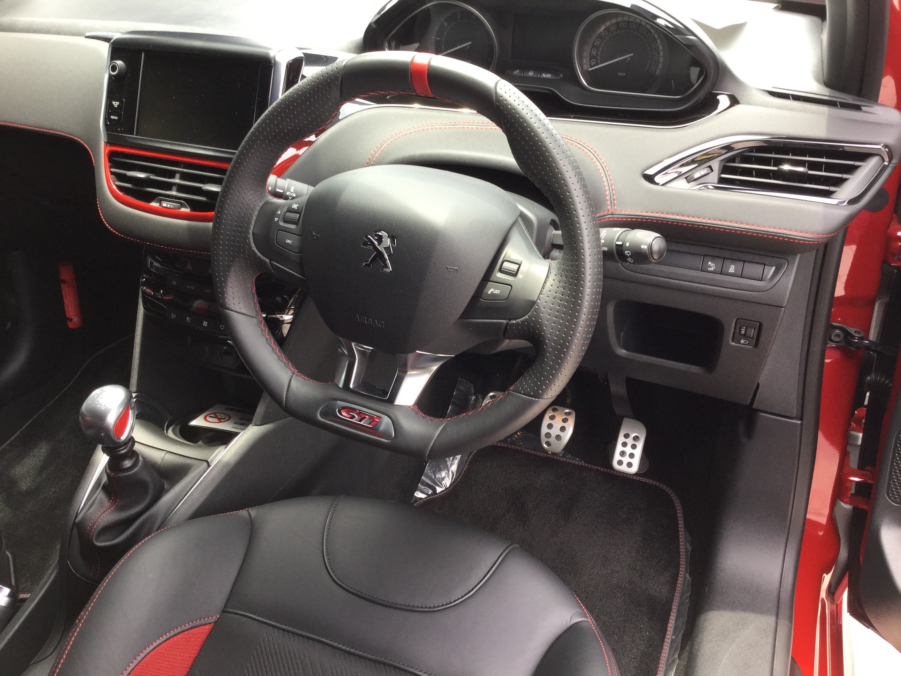 試乗車のご紹介