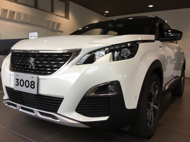 大人気のPeugeot 3008★