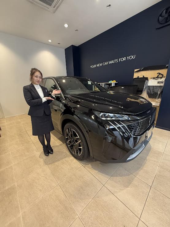 3008 GT Hybrid Black Edition限定発売🚙！